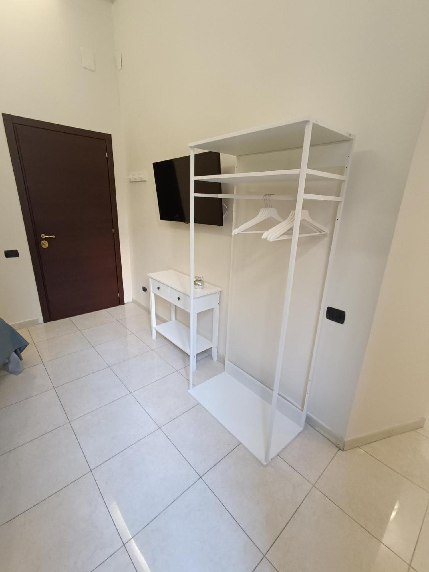 Residenza Geri - Suite And Home Napoli Centro Nápoles Exterior foto