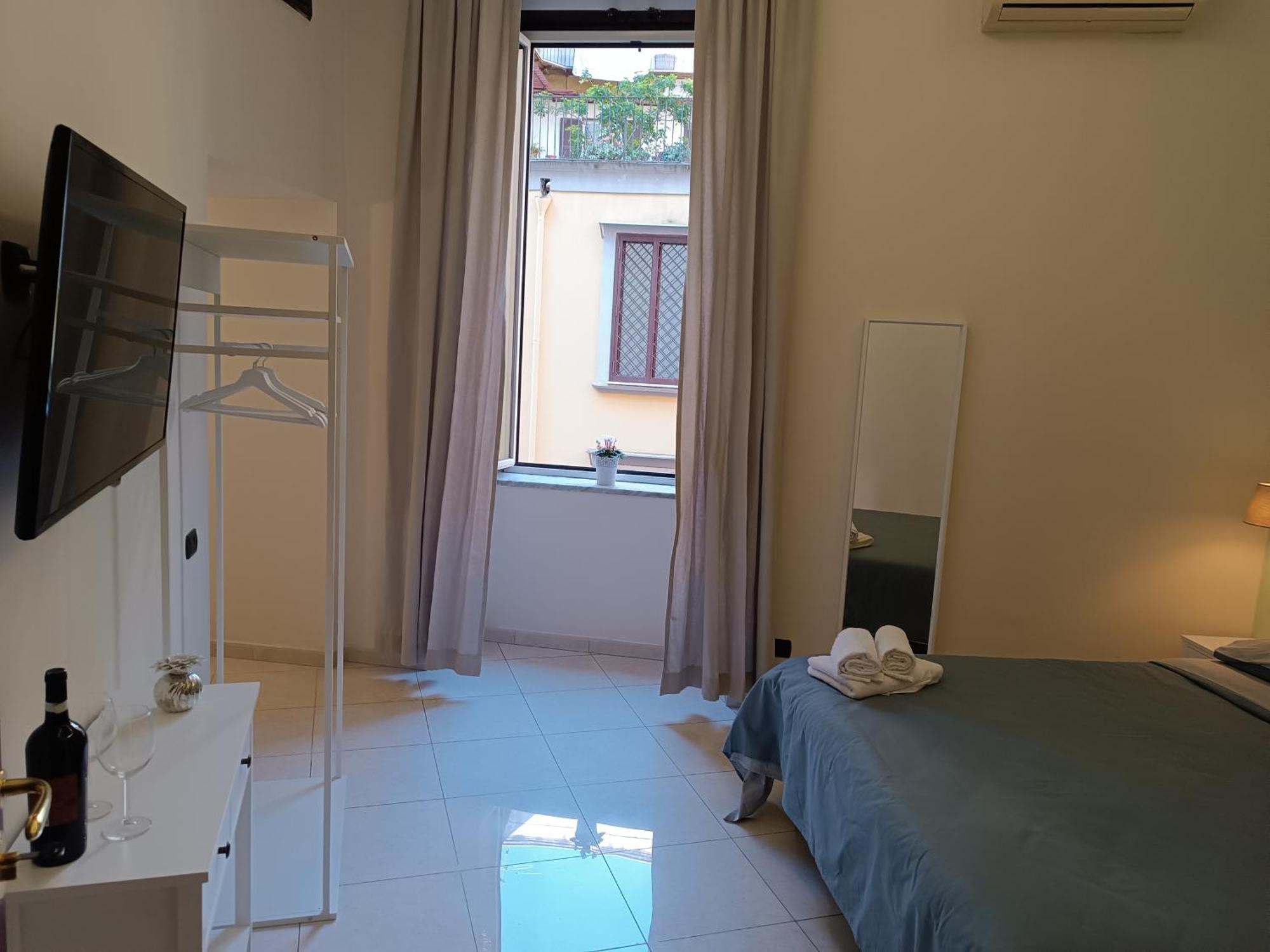 Residenza Geri - Suite And Home Napoli Centro Nápoles Exterior foto